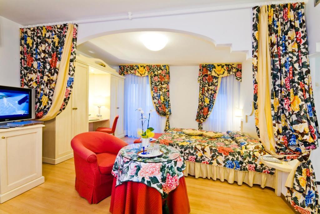 Hotel Panoramic Caorle Pokój zdjęcie